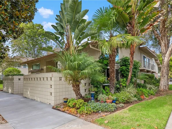 91 Calle Aragon Unit D, Laguna Woods, CA 92637