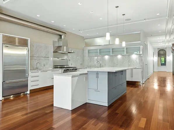 44 Laight Street image 3 of 13