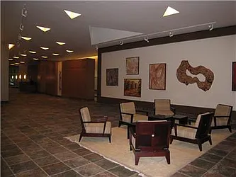 Rented by R New York