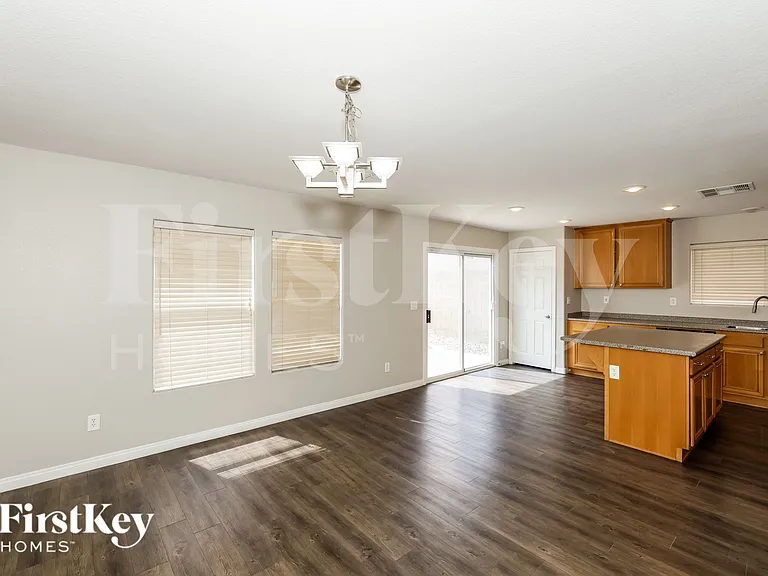 6245 Maidenhair Fern Ct — Photo 5
