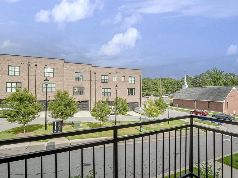 208 Asher Springs Cir #1 — Photo 36