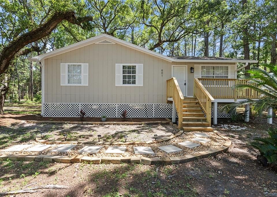 1st image of 601 Bienville Blvd