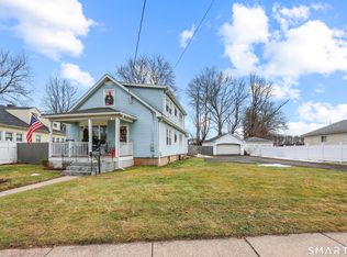 33 Cedar Ridge Rd, Newington, CT 06111