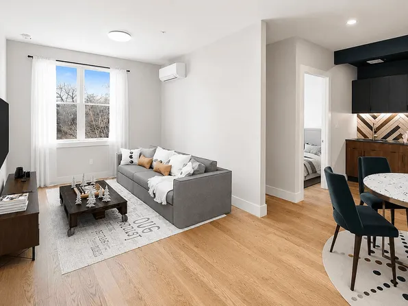 598 Myrtle Avenue image 1 of 9