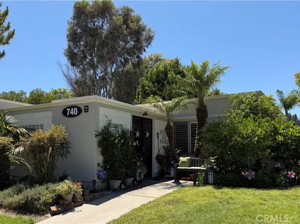 740 Avenida Majorca Unit B, Laguna Woods, CA 92637