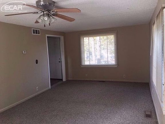 5th image of 1301 N Cornell Ave