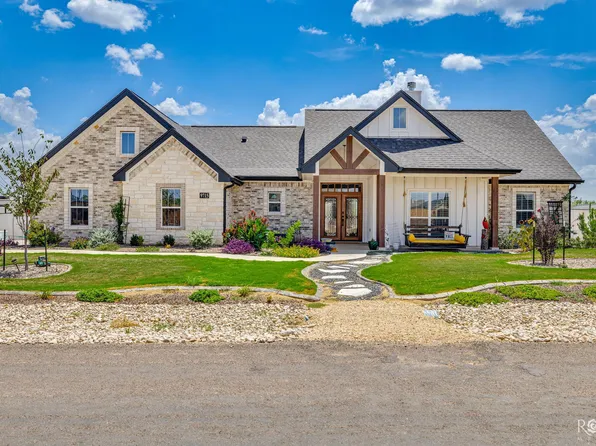 9715 Bighorn Trl, San Angelo, TX 76901