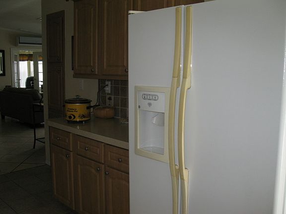5th image of 280 Dartmouth Dr