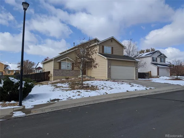 9537 Clayton Ct, Thornton, CO 80229
