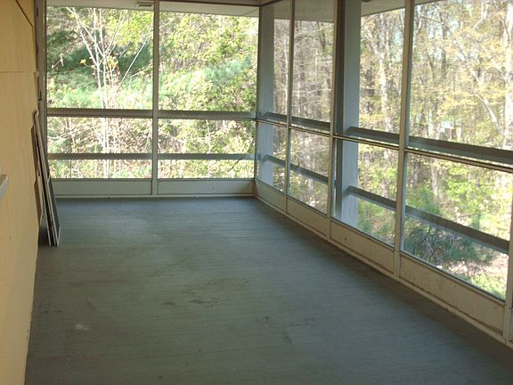 Screened Porch