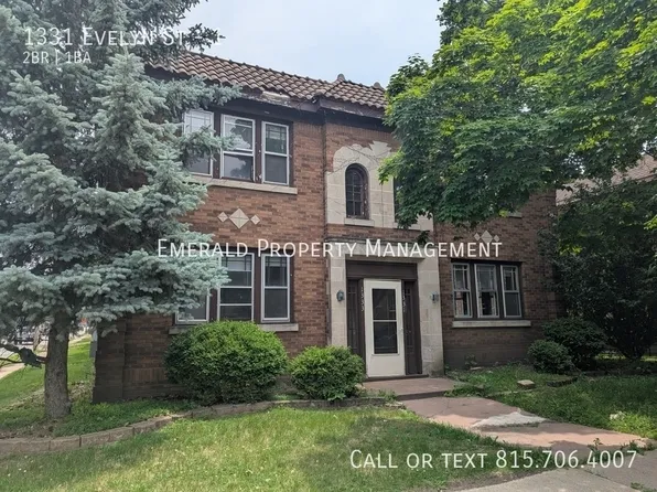 1331 Evelyn St #1, Rockford, IL 61103