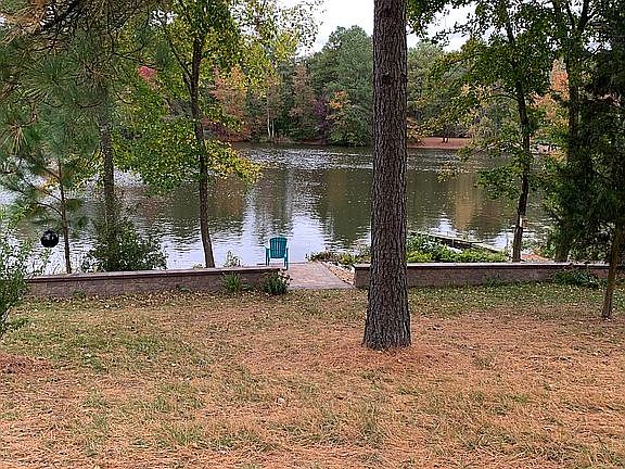 Retaining wall, patio 