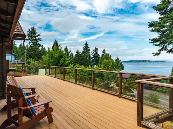 231 Windship Drive, Port Townsend, WA 98368