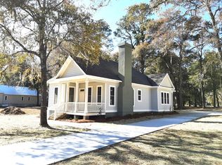1796 Gordon Rd, Summerton, SC 29148