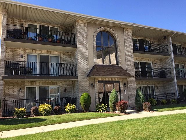 2nd image of 6266 S Gullikson Rd APT 1N