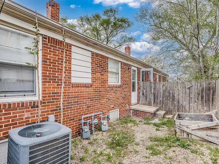 6142 E Harry St — Photo 16
