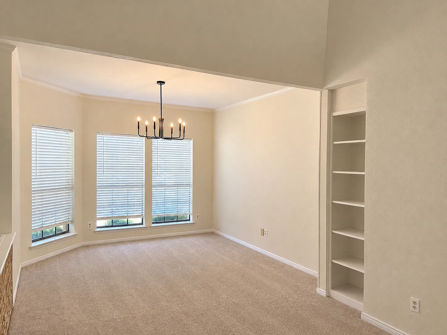 3 bed, 1505 sqft, $2,350 — Photo 3