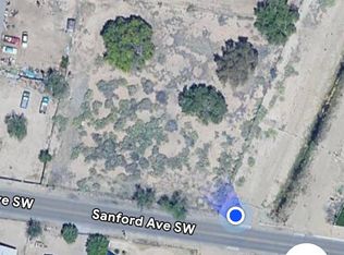 2019 Sanford Ave SW, South Valley, NM 87105