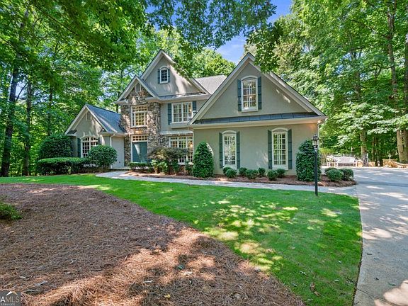 3rd image of 2230 Fleurie Ln