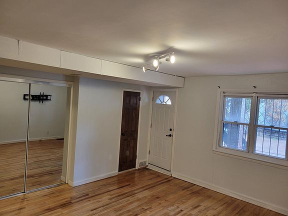 Studio space angle #2 (Back Patio door)