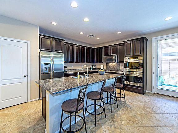 2nd image of 5536 Spiceberry Dr