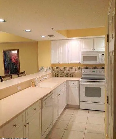 4670 Links Village Dr #B202 — Photo 6