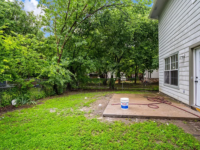 605 Wilcox St #B — Photo 24