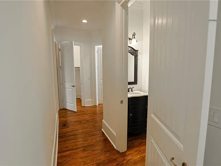 1296 Lenox Park Blvd — Photo 5