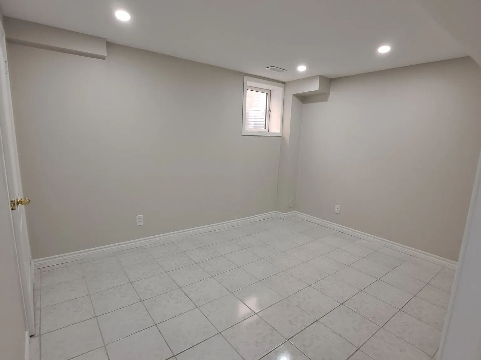 2 bed, $2,000 — Photo 3