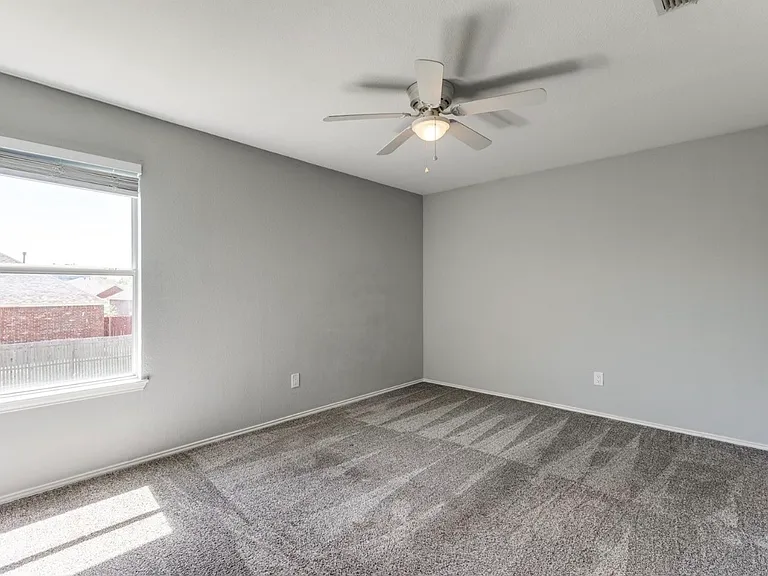 10610 Lansdowne Ln — Photo 12
