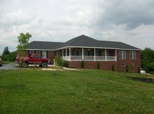 9202 Apple Jack Dr, Mercersburg, PA 17236