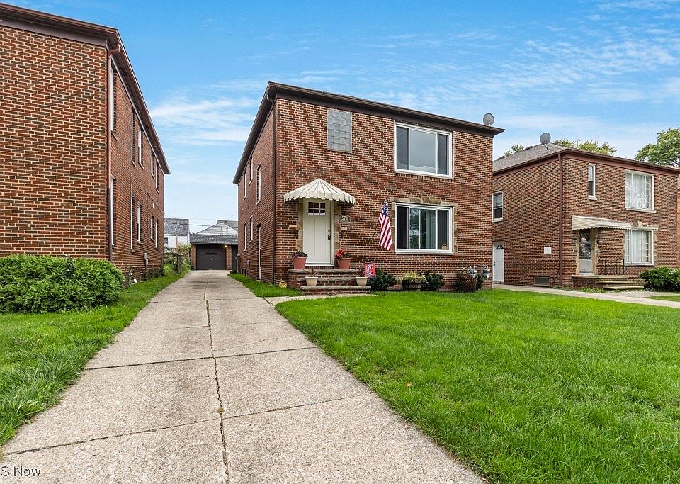 1st image of 5711 Warwick Dr