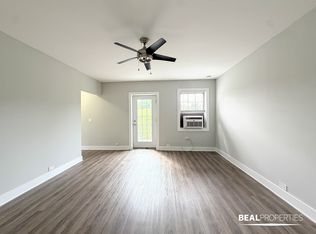 730 Judson Ave APT 15, Highland Park, IL 60035