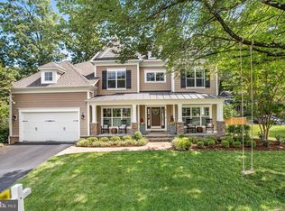 611 Plum St SW, Vienna, VA 22180