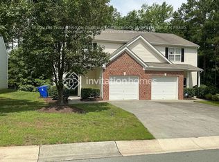 5031 Rainmaker Dr, Durham, NC 27704