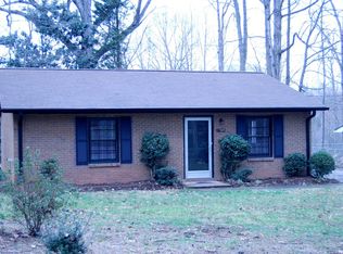 1704 Chester Valley Ct, Clemmons, NC 27012