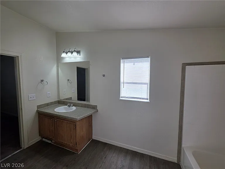 3560 Estes Park Dr — Photo 42