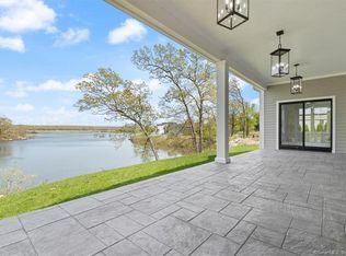 748 Shennecossett Rd, Groton, CT 06340