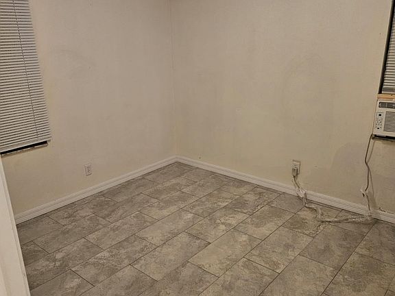 2nd image of 1197 W 28th St #D