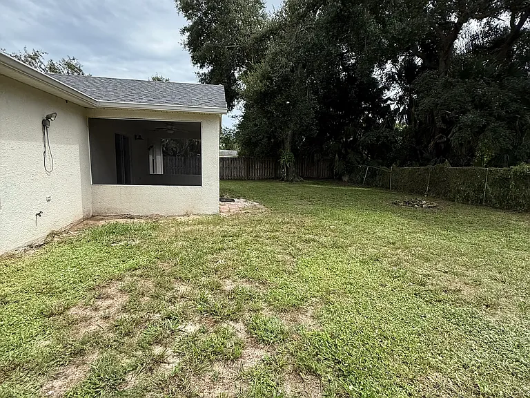 6323 Brack St — Photo 40