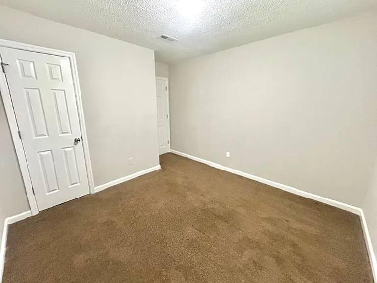 2253 Flippin Cir NW — Photo 13