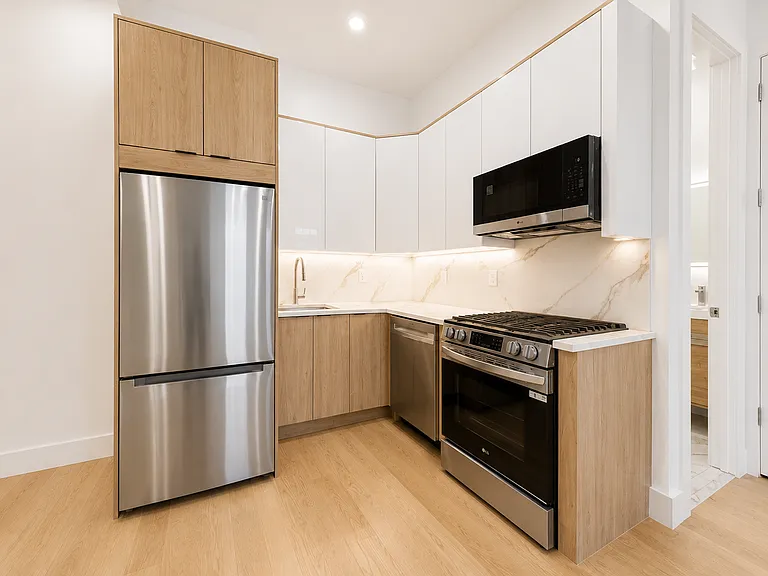 50 Graham Ave #1 — Photo 1