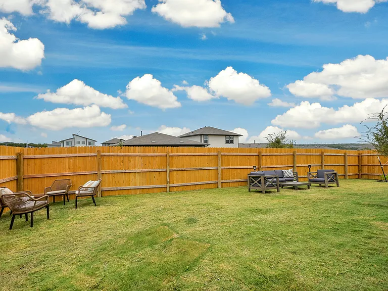 2300 Ranier Ct — Photo 20