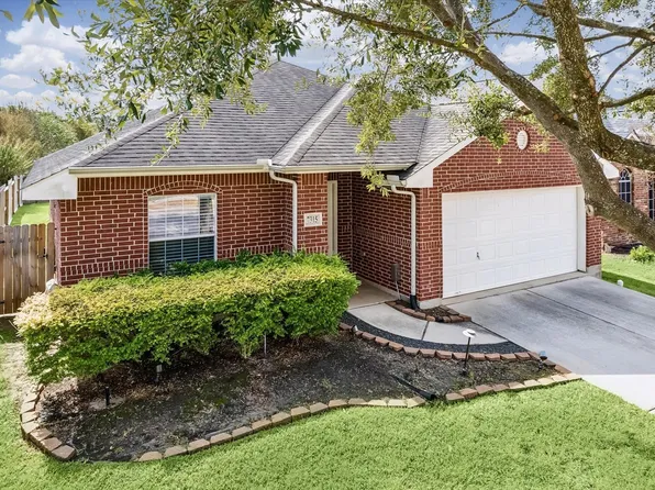 7315 Lyndhurst Village Ln, Spring, TX 77379