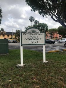 11750 SW 18th St APT 318-1, Miami, FL, 33175