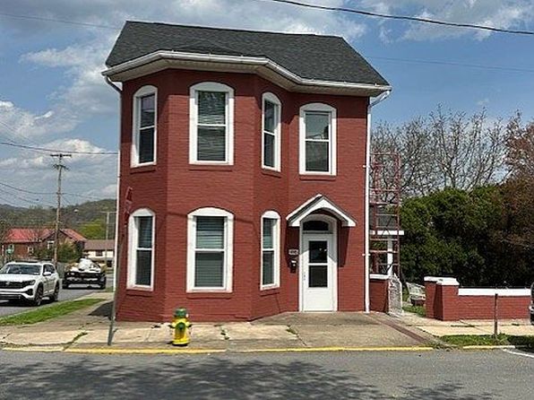 134 W Shirley St