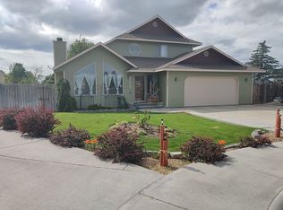 2226 S Belair Dr, Moses Lake, WA 98837