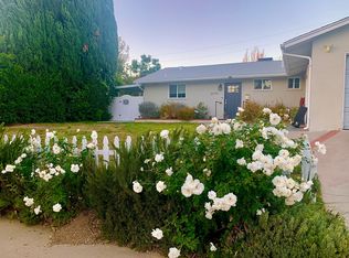 20759 Clark St, Woodland Hills, CA 91367