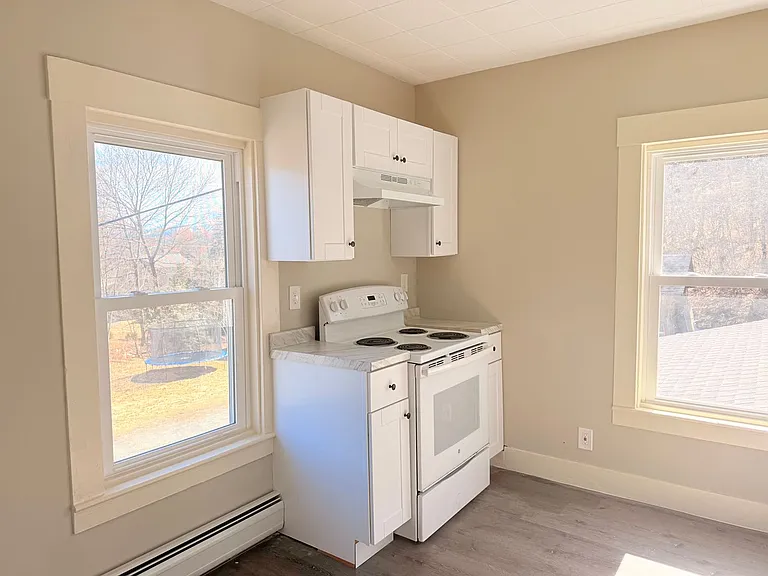 38 Hillcrest Terrace — Photo 8