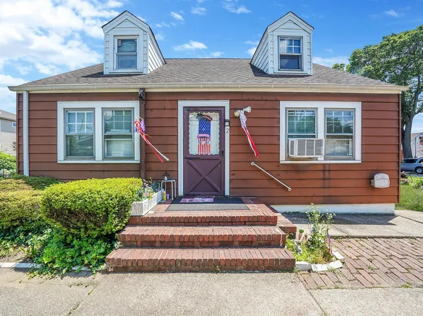 7 Zemek Street, Valley Stream, NY 11580